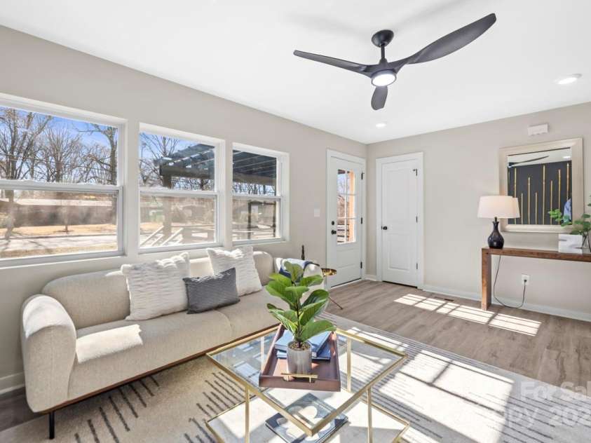 3722 Unionville Indian Trail Road, Indian Trail, NC 28079.  MLS# CAR4212617, YatesRealty ID 5125. 