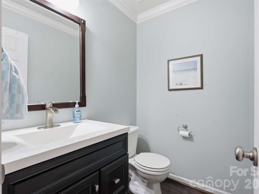 168 Forest Creek Drive, Statesville, NC 28625.  MLS# CAR4422853, YatesRealty ID 51252. 