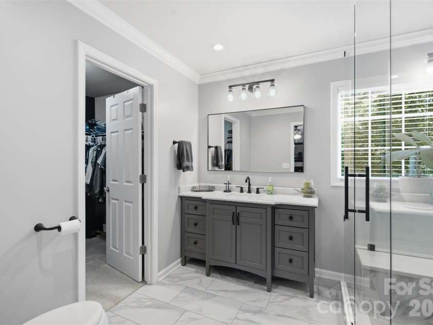 168 Forest Creek Drive, Statesville, NC 28625.  MLS# CAR4422853, YatesRealty ID 51252. 