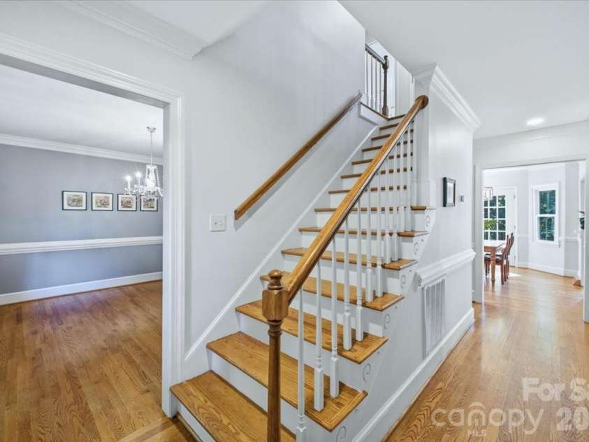 10141 Hanover Glen Road, Charlotte, NC 28210.  MLS# CAR4423677, YatesRealty ID 51254. 