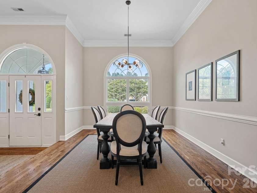 18806 Boundary Oaks Court, Davidson, NC 28036.  MLS# CAR4423712, YatesRealty ID 51255. 