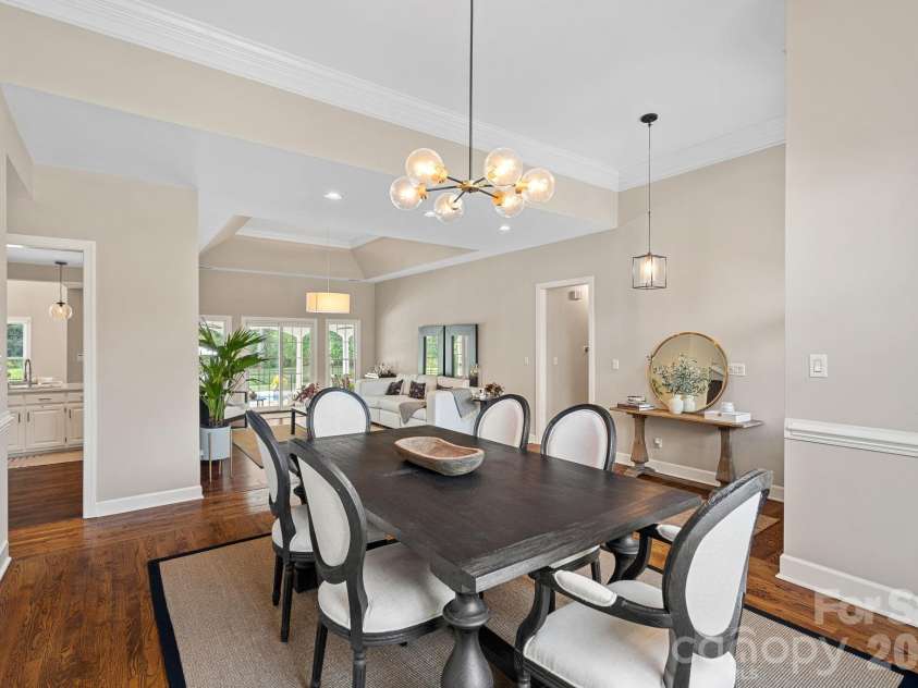 18806 Boundary Oaks Court, Davidson, NC 28036.  MLS# CAR4423712, YatesRealty ID 51255. 
