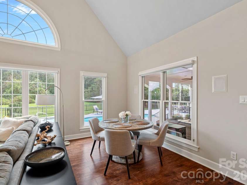 18806 Boundary Oaks Court, Davidson, NC 28036.  MLS# CAR4423712, YatesRealty ID 51255. 
