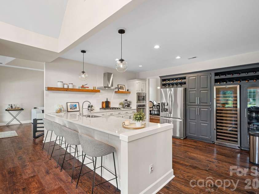 18806 Boundary Oaks Court, Davidson, NC 28036.  MLS# CAR4423712, YatesRealty ID 51255. 