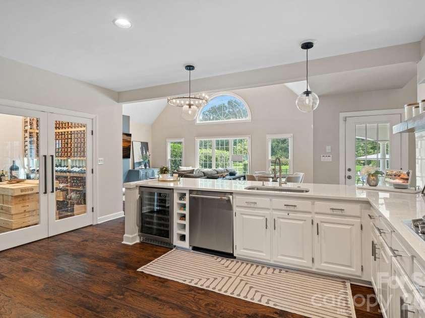 18806 Boundary Oaks Court, Davidson, NC 28036.  MLS# CAR4423712, YatesRealty ID 51255. 