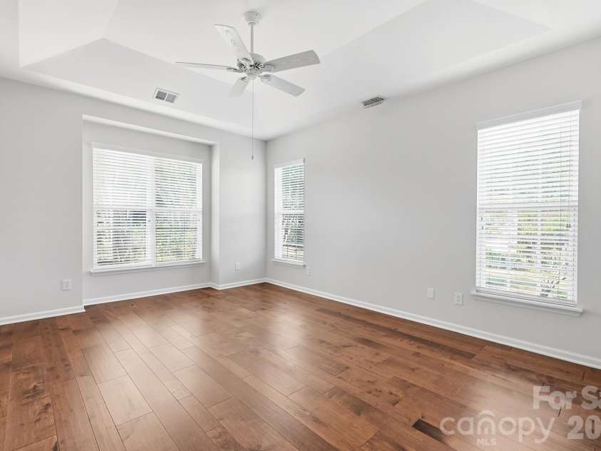 9218 Duckhorn Drive, Charlotte, NC 28277.  MLS# CAR4422862, YatesRealty ID 51258. 