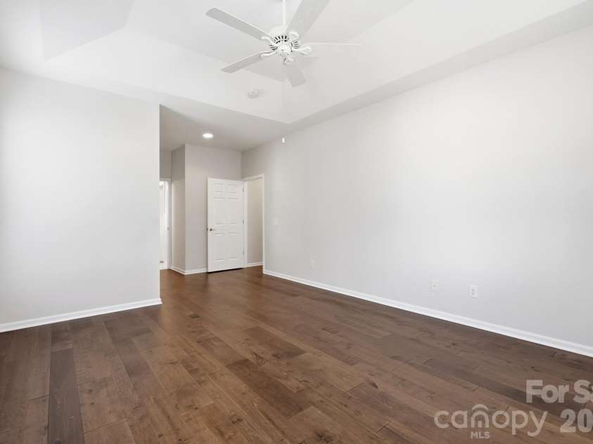 9218 Duckhorn Drive, Charlotte, NC 28277.  MLS# CAR4422862, YatesRealty ID 51258. 