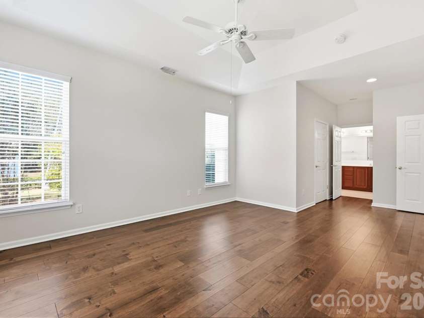 9218 Duckhorn Drive, Charlotte, NC 28277.  MLS# CAR4422862, YatesRealty ID 51258. 