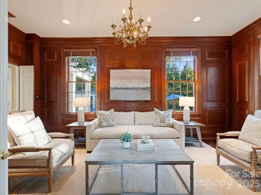 4016 Nettie Court, Charlotte, NC 28211.  MLS# CAR4318794, YatesRealty ID 5126. Den 