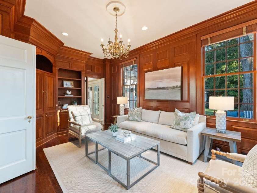 4016 Nettie Court, Charlotte, NC 28211.  MLS# CAR4318794, YatesRealty ID 5126. Den 