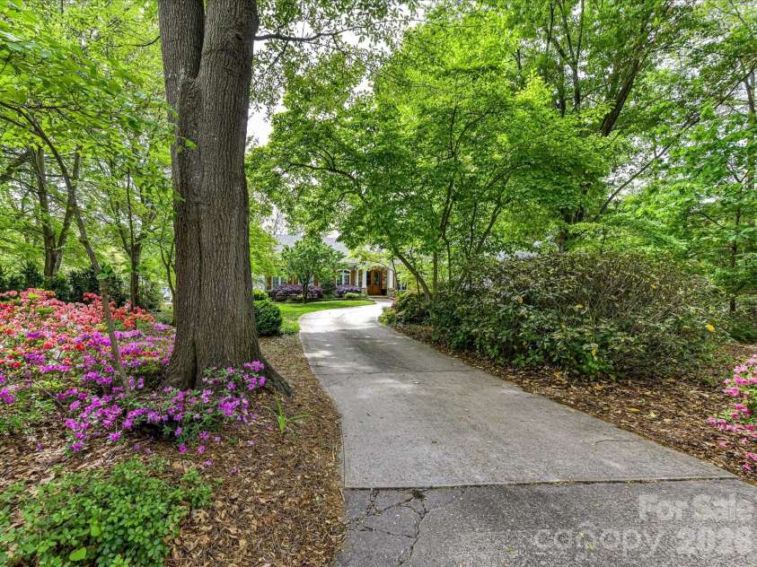 16211 Terry Lane, Huntersville, NC 28078.  MLS# CAR4420498, YatesRealty ID 51260. 