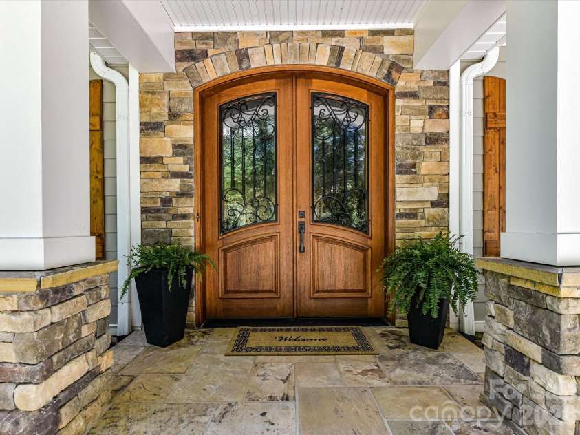 16211 Terry Lane, Huntersville, NC 28078.  MLS# CAR4420498, YatesRealty ID 51260. 