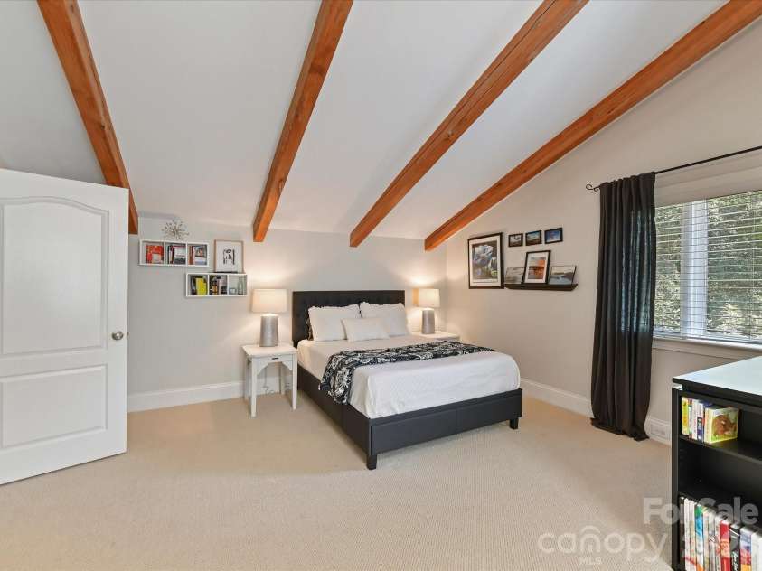 16211 Terry Lane, Huntersville, NC 28078.  MLS# CAR4420498, YatesRealty ID 51260. 