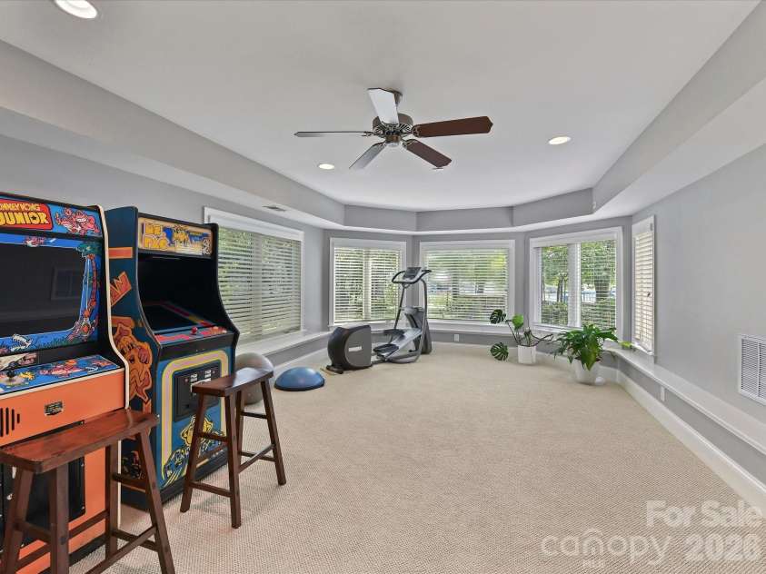 16211 Terry Lane, Huntersville, NC 28078.  MLS# CAR4420498, YatesRealty ID 51260. 