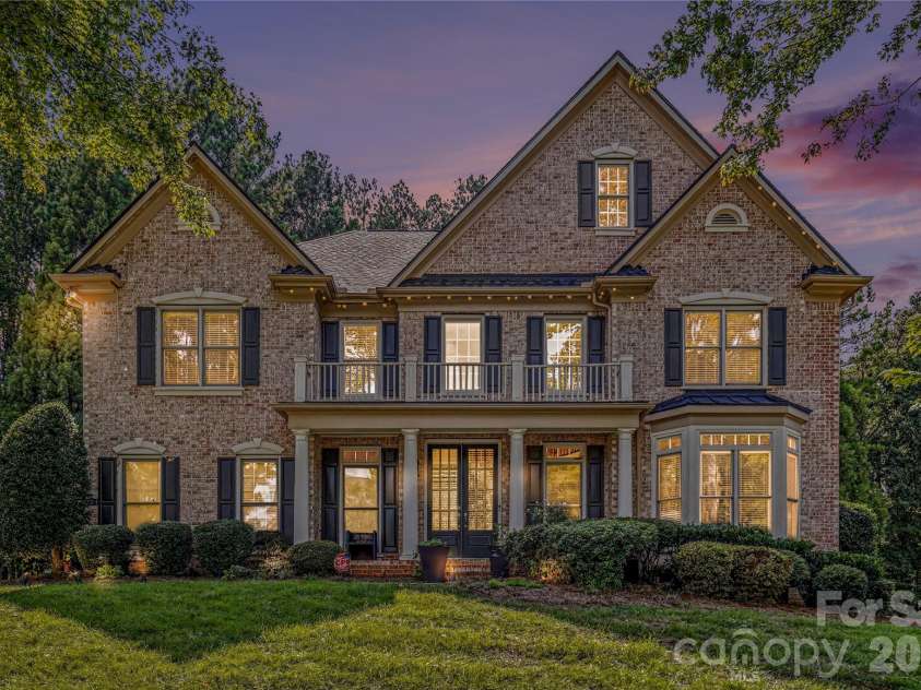 17018 Harcombe Drive, Charlotte, NC 28277.  MLS# CAR4421141, YatesRealty ID 51262. 