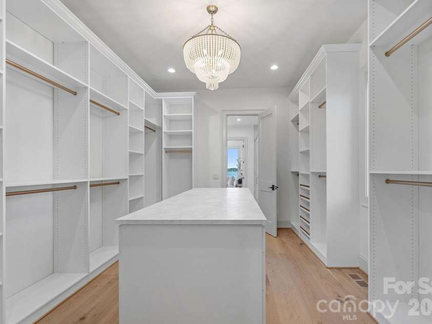 7679 Rabbit Circle, Denver, NC 28037.  MLS# CAR4420674, YatesRealty ID 51265. Primary closet