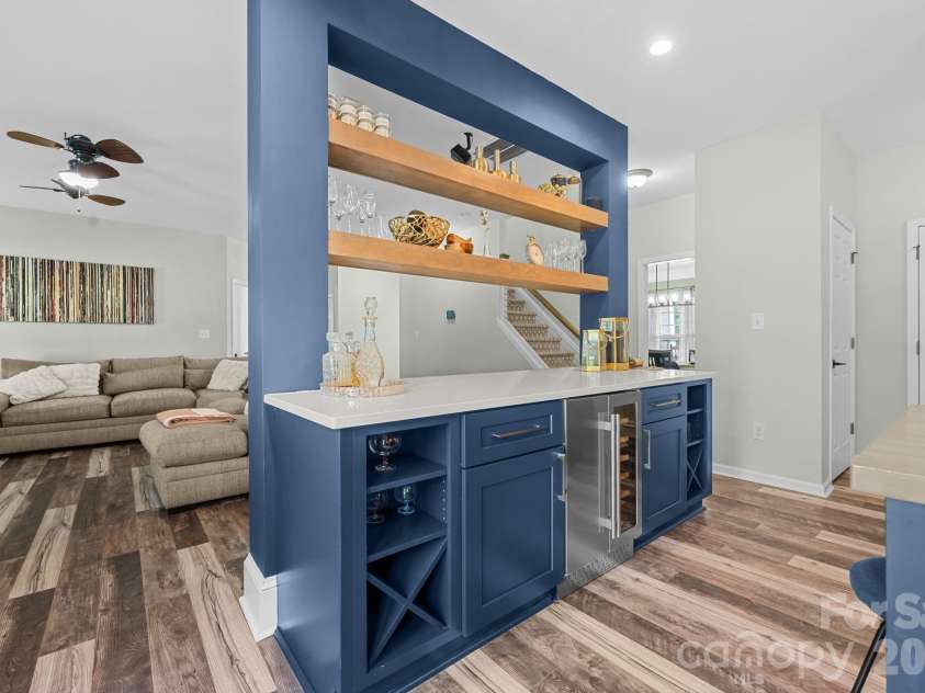 13439 Porter Creek Road, Charlotte, NC 28262.  MLS# CAR4418990, YatesRealty ID 51267. Kitchen