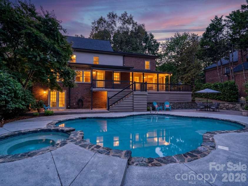 7019 Whitemarsh Court, Charlotte, NC 28210.  MLS# CAR4421938, YatesRealty ID 51268. 