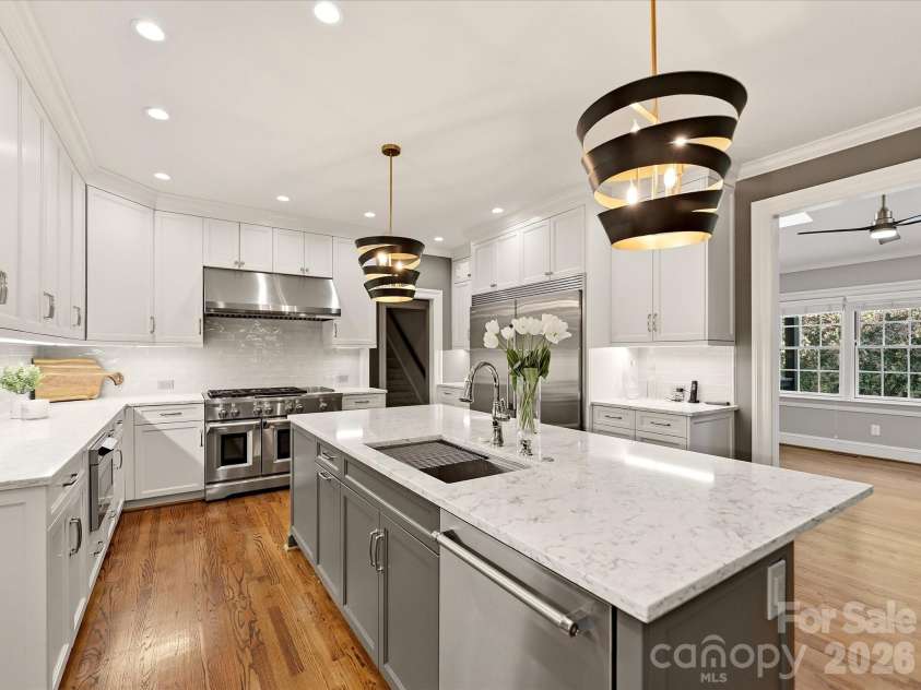 7019 Whitemarsh Court, Charlotte, NC 28210.  MLS# CAR4421938, YatesRealty ID 51268. 