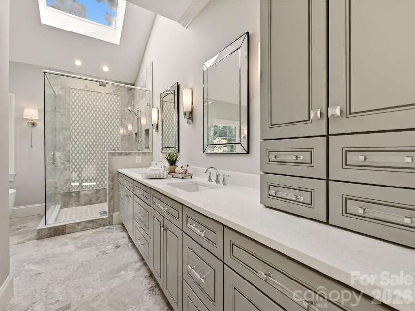 7019 Whitemarsh Court, Charlotte, NC 28210.  MLS# CAR4421938, YatesRealty ID 51268. 
