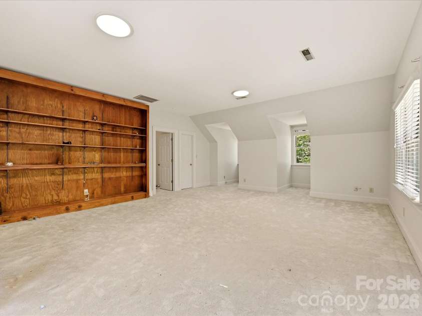 7019 Whitemarsh Court, Charlotte, NC 28210.  MLS# CAR4421938, YatesRealty ID 51268. 