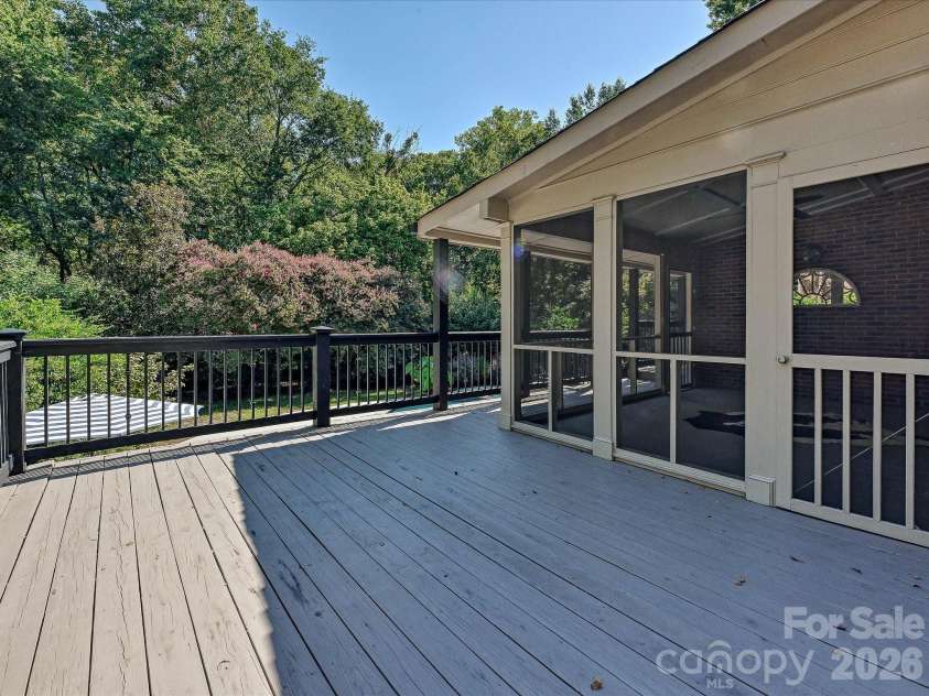 7019 Whitemarsh Court, Charlotte, NC 28210.  MLS# CAR4421938, YatesRealty ID 51268. 