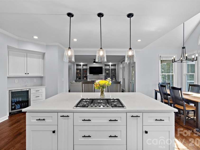 9533 St Barts Lane, Huntersville, NC 28078.  MLS# CAR4421773, YatesRealty ID 51269. 