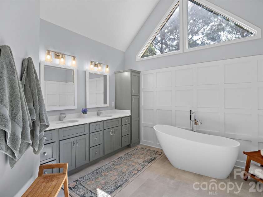 9533 St Barts Lane, Huntersville, NC 28078.  MLS# CAR4421773, YatesRealty ID 51269. 