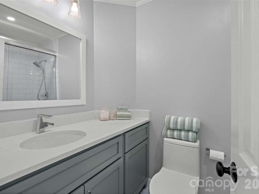 9533 St Barts Lane, Huntersville, NC 28078.  MLS# CAR4421773, YatesRealty ID 51269. 