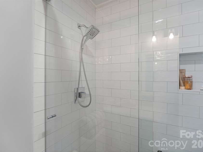 9533 St Barts Lane, Huntersville, NC 28078.  MLS# CAR4421773, YatesRealty ID 51269. 
