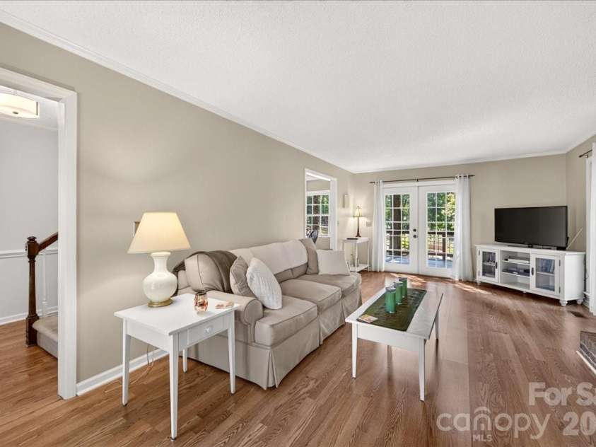 2036 Kilkenney Hill Road, Matthews, NC 28105.  MLS# CAR4420278, YatesRealty ID 51270. 