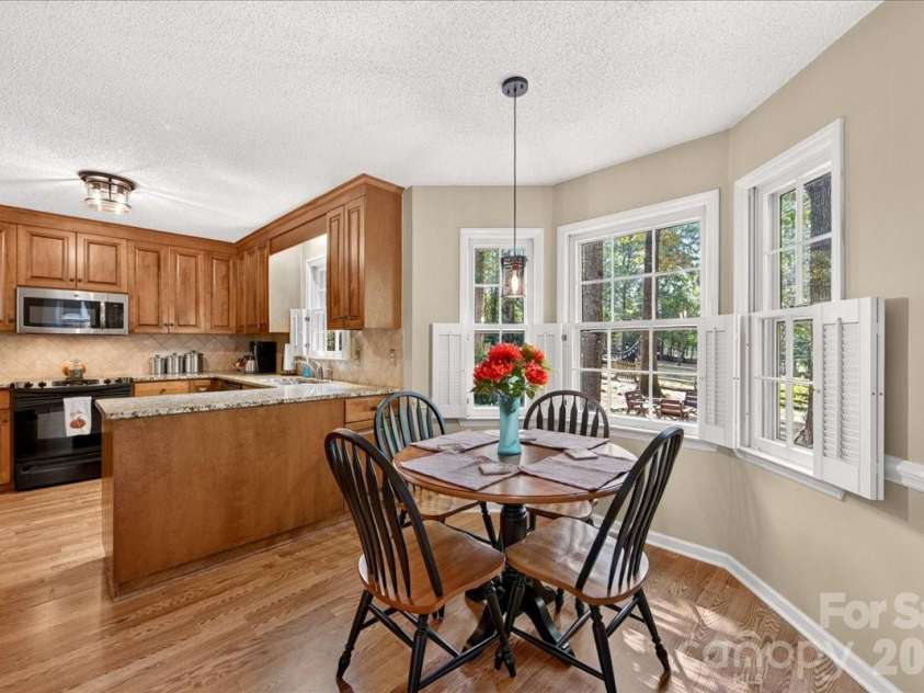 2036 Kilkenney Hill Road, Matthews, NC 28105.  MLS# CAR4420278, YatesRealty ID 51270. 