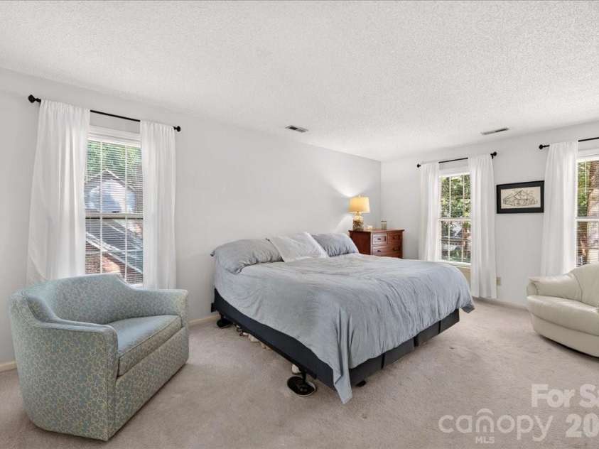2036 Kilkenney Hill Road, Matthews, NC 28105.  MLS# CAR4420278, YatesRealty ID 51270. 