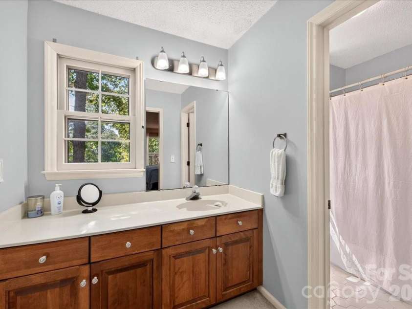 2036 Kilkenney Hill Road, Matthews, NC 28105.  MLS# CAR4420278, YatesRealty ID 51270. 