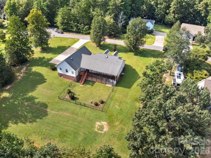 3105 Hunters Ridge Court, Morganton, NC 28655.  MLS# CAR4422506, YatesRealty ID 51274. 