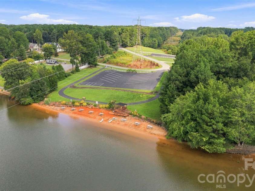 7189 Windy Pine Circle, Denver, NC 28037.  MLS# CAR4417549, YatesRealty ID 51278. 