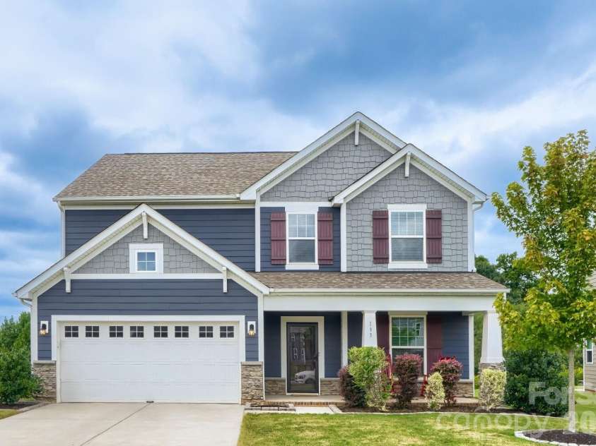 133 Dawn Run Loop, Mooresville, NC 28115.  MLS# CAR4417022, YatesRealty ID 51279. 
