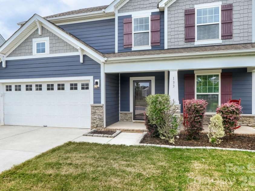 133 Dawn Run Loop, Mooresville, NC 28115.  MLS# CAR4417022, YatesRealty ID 51279. 
