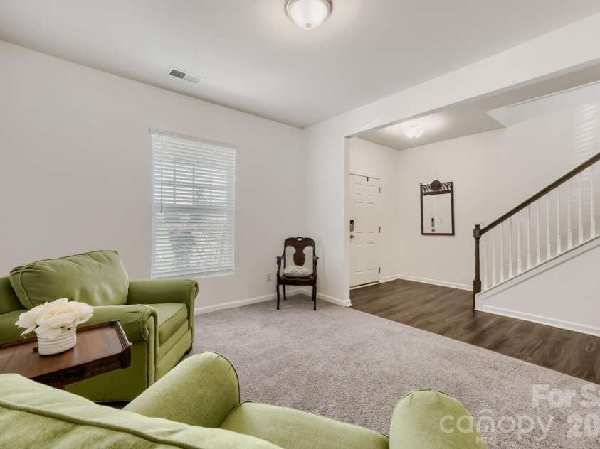 133 Dawn Run Loop, Mooresville, NC 28115.  MLS# CAR4417022, YatesRealty ID 51279. 