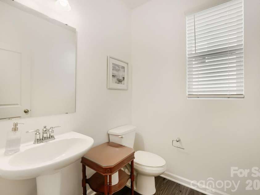 133 Dawn Run Loop, Mooresville, NC 28115.  MLS# CAR4417022, YatesRealty ID 51279. 