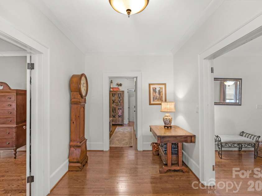 607 York Street, Gastonia, NC 28052.  MLS# CAR4353276, YatesRealty ID 5128. 