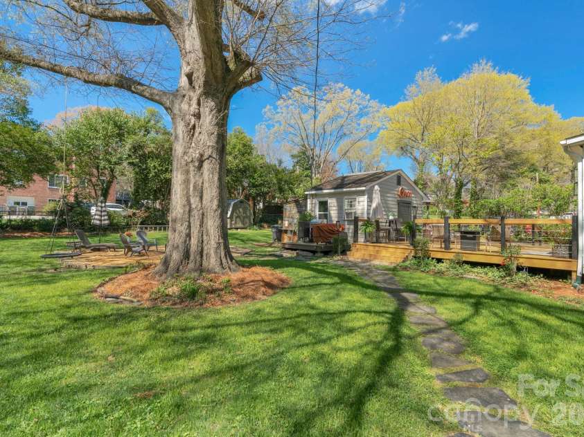 607 York Street, Gastonia, NC 28052.  MLS# CAR4353276, YatesRealty ID 5128. 