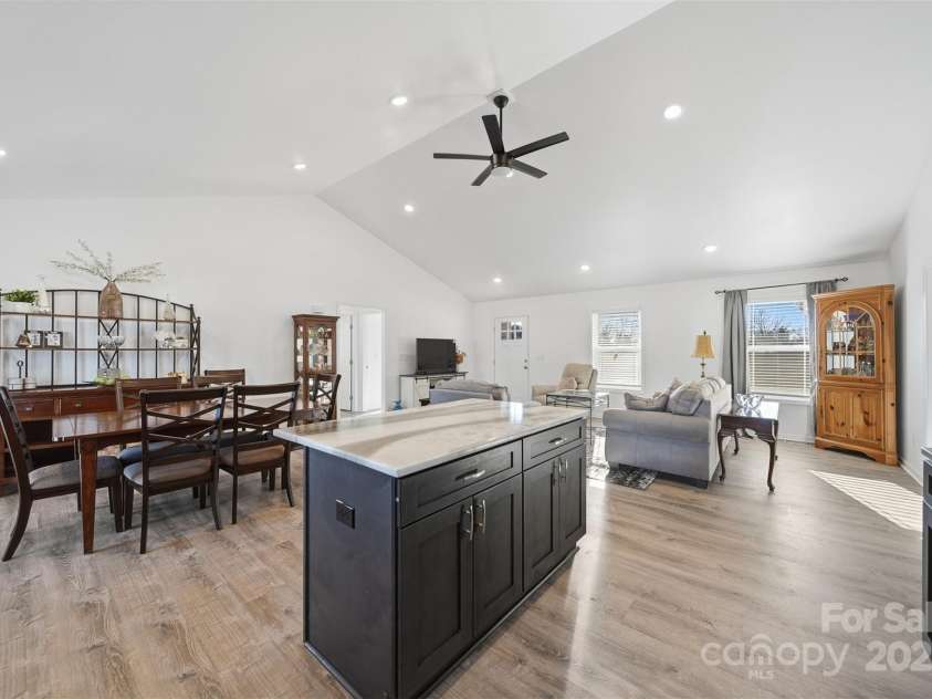 4284 Jefferson Place, Granite Falls, NC 28630.  MLS# CAR4326393, YatesRealty ID 51281. 