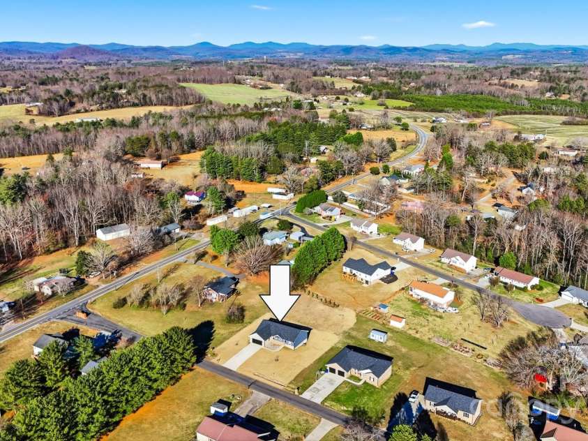 4284 Jefferson Place, Granite Falls, NC 28630.  MLS# CAR4326393, YatesRealty ID 51281. 