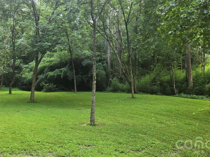2593 Hickory Highway, Statesville, NC 28677.  MLS# CAR4403429, YatesRealty ID 51285. 