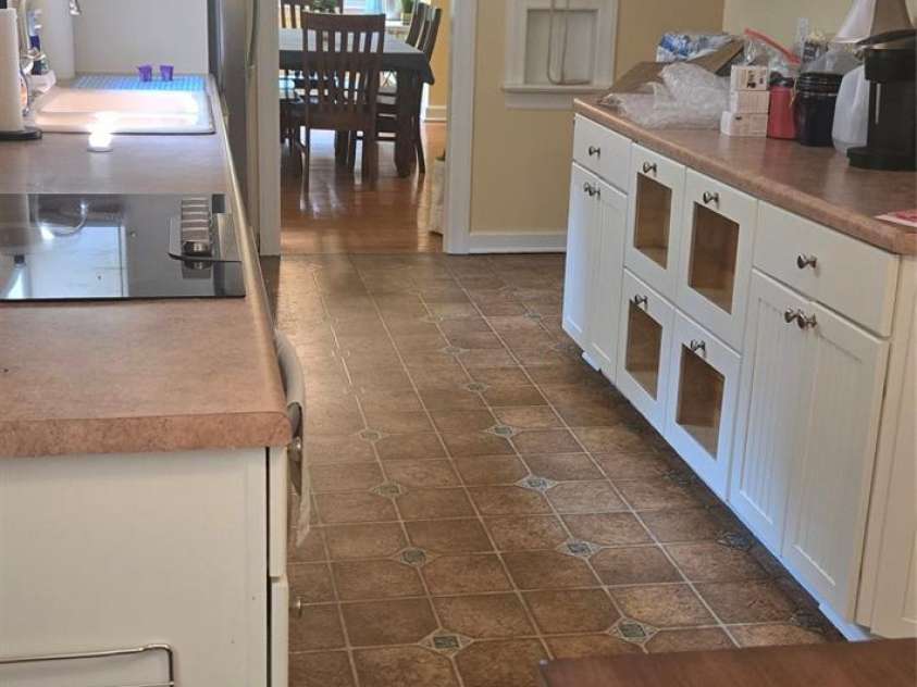 2593 Hickory Highway, Statesville, NC 28677.  MLS# CAR4403429, YatesRealty ID 51285. 
