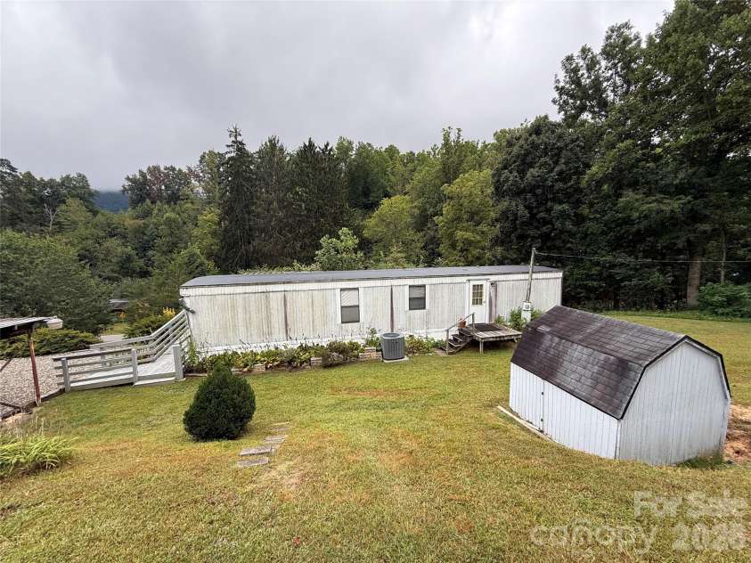 6 Short Dix Creek Road, Leicester, NC 28748.  MLS# CAR4424208, YatesRealty ID 51287. 