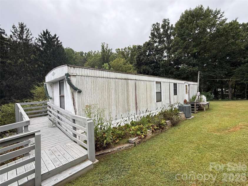 6 Short Dix Creek Road, Leicester, NC 28748.  MLS# CAR4424208, YatesRealty ID 51287. 