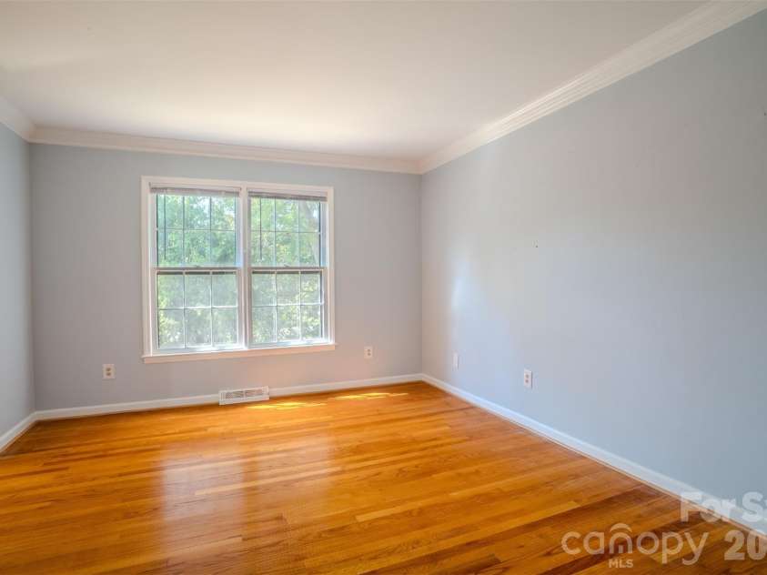 6516 Brynwood Drive, Charlotte, NC 28226.  MLS# CAR4424530, YatesRealty ID 51288. 