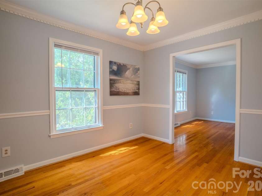 6516 Brynwood Drive, Charlotte, NC 28226.  MLS# CAR4424530, YatesRealty ID 51288. 